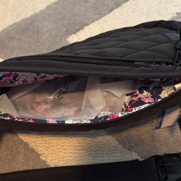 Vera Bradley Black Quilted Cross Body Bag - Picture 5 of 6